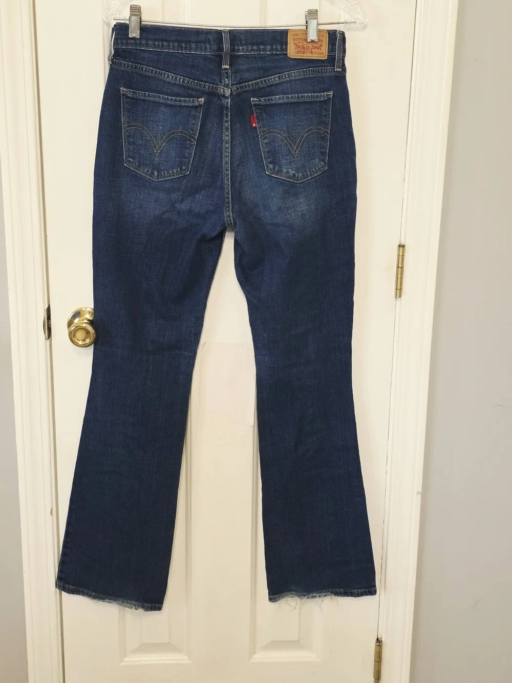 Levi's Dark Indigo 515 Boot Cut Jeans Size 4 Dark Wash - Picture 3 of 7